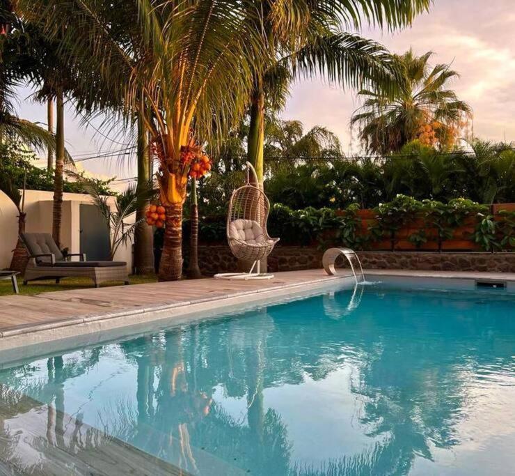 Villa Fleur De Coco - 8P. - Piscine Privee - Haut Standing サン・ピエール エクステリア 写真